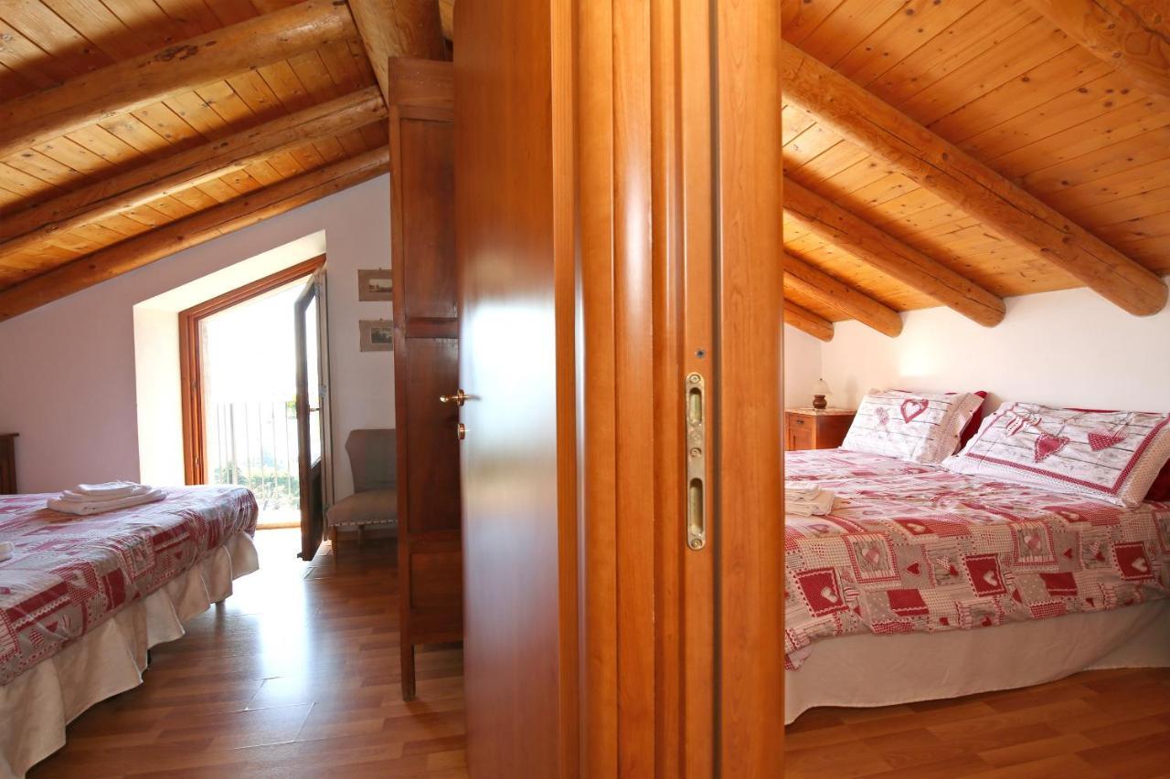 Ca' Del Doss Apartment เบลลาโจ ภายนอก รูปภาพ